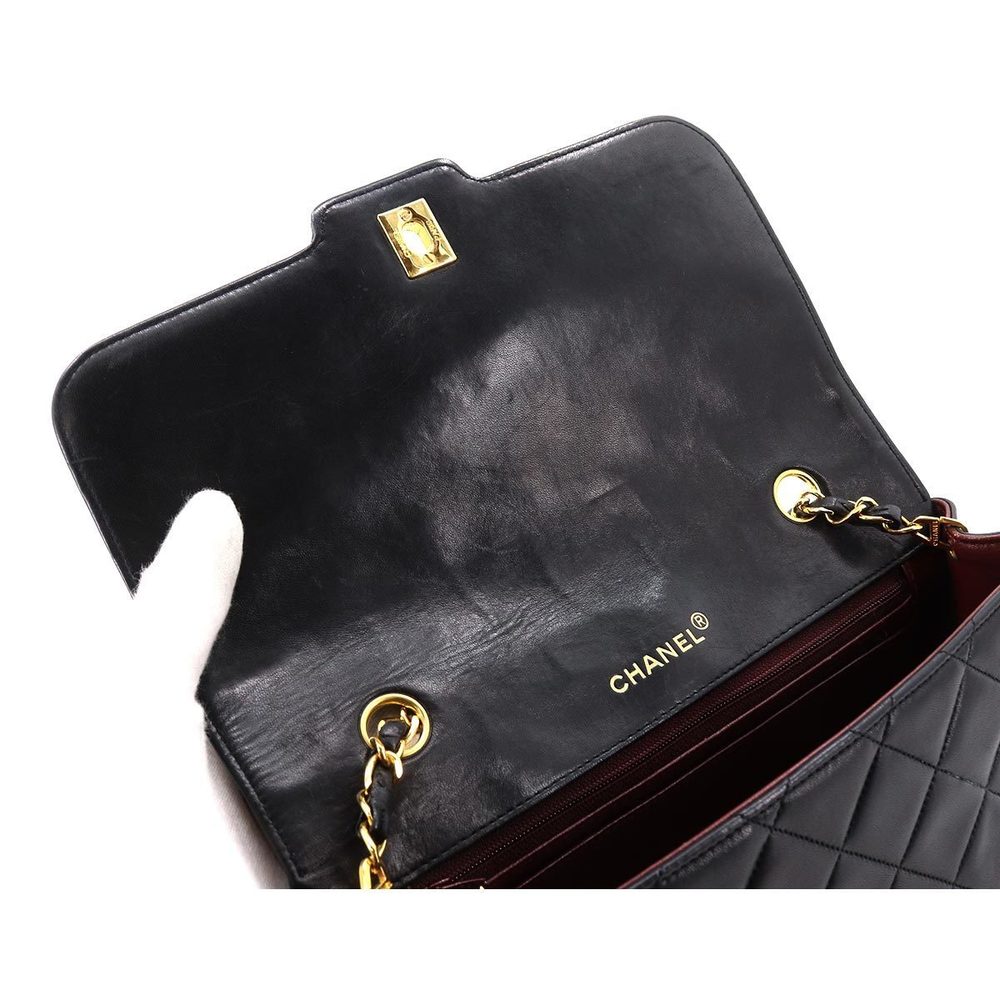 Chanel Matelasse Chain Shoulder Bag Leather Black Gold Metal Fittings - Picture 7 of 9